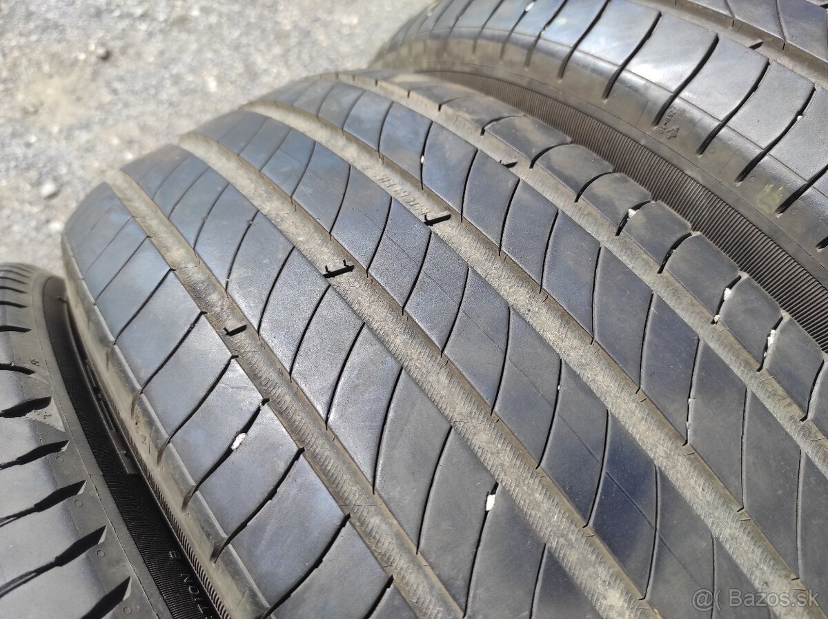 Letné pneu 215/55R17 Michelin - 4