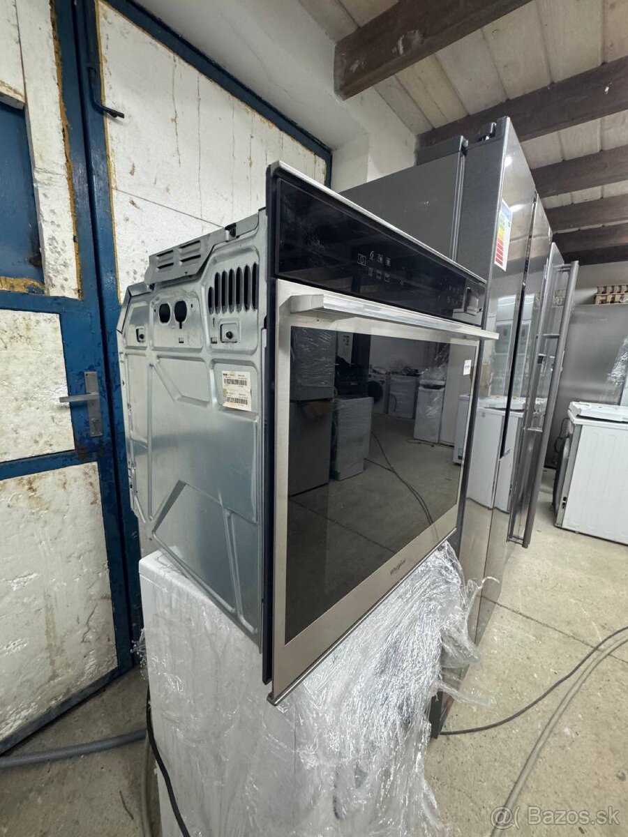 Predám parnú rúru Whirlpool – dotykový displej - 4