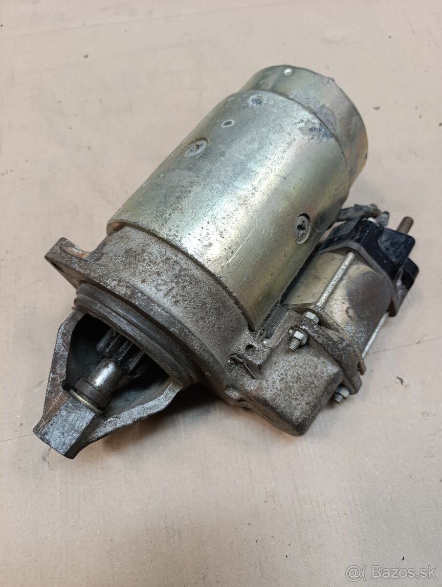 Štartér Lada Niva - 4