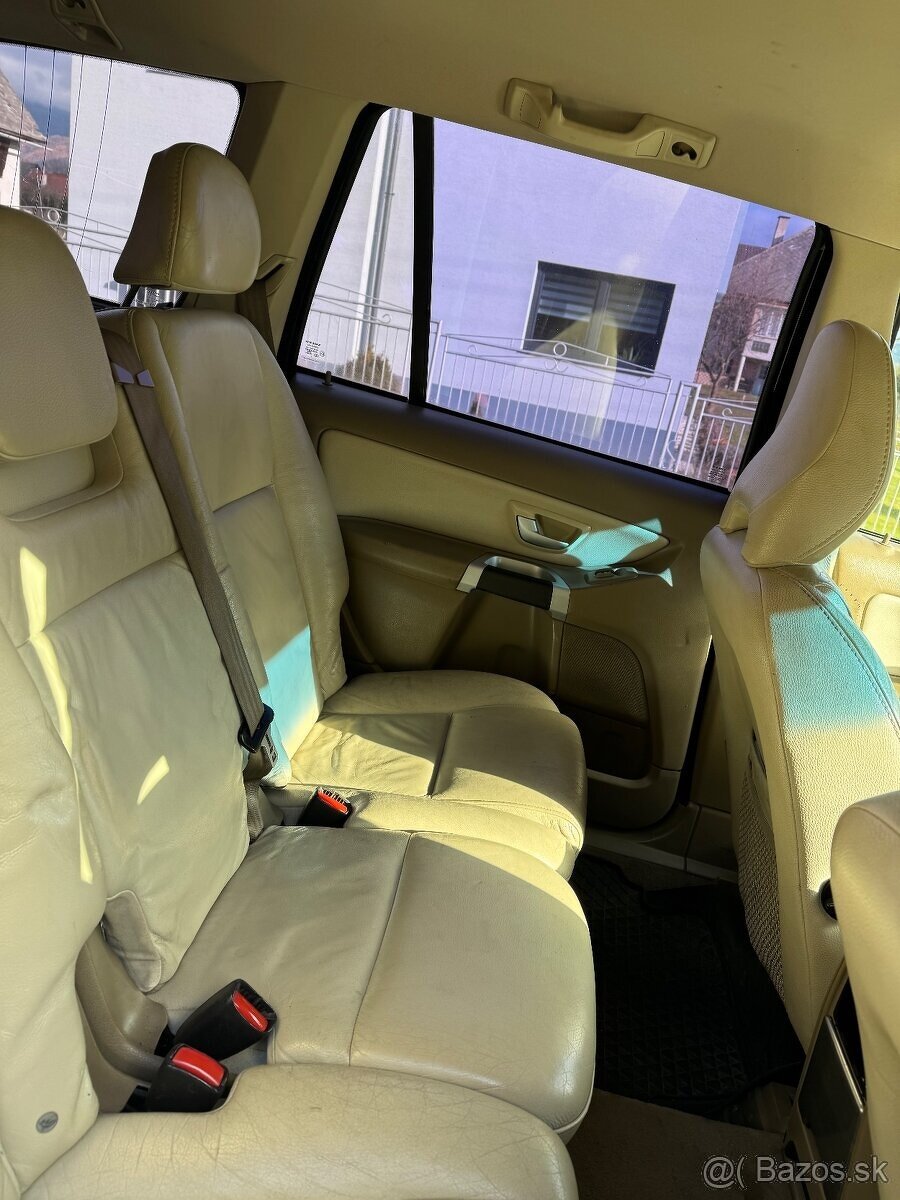 Volvo XC90 2.4 D 4x4 A/T6 - 4