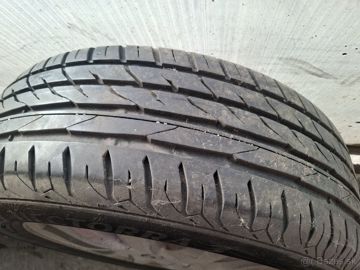 Alu disky original 16 s letnými pneu na Renault Scenic 2004 - 4