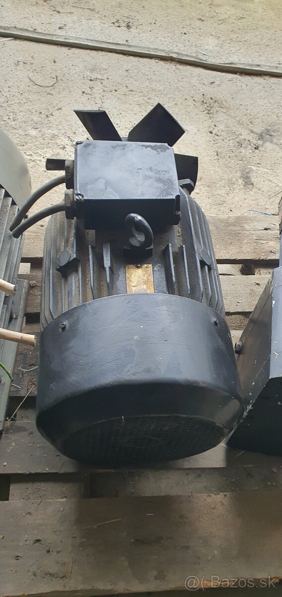ELEKTROMOTOR INDUKTA 11kW 2930 otač/1min - 4