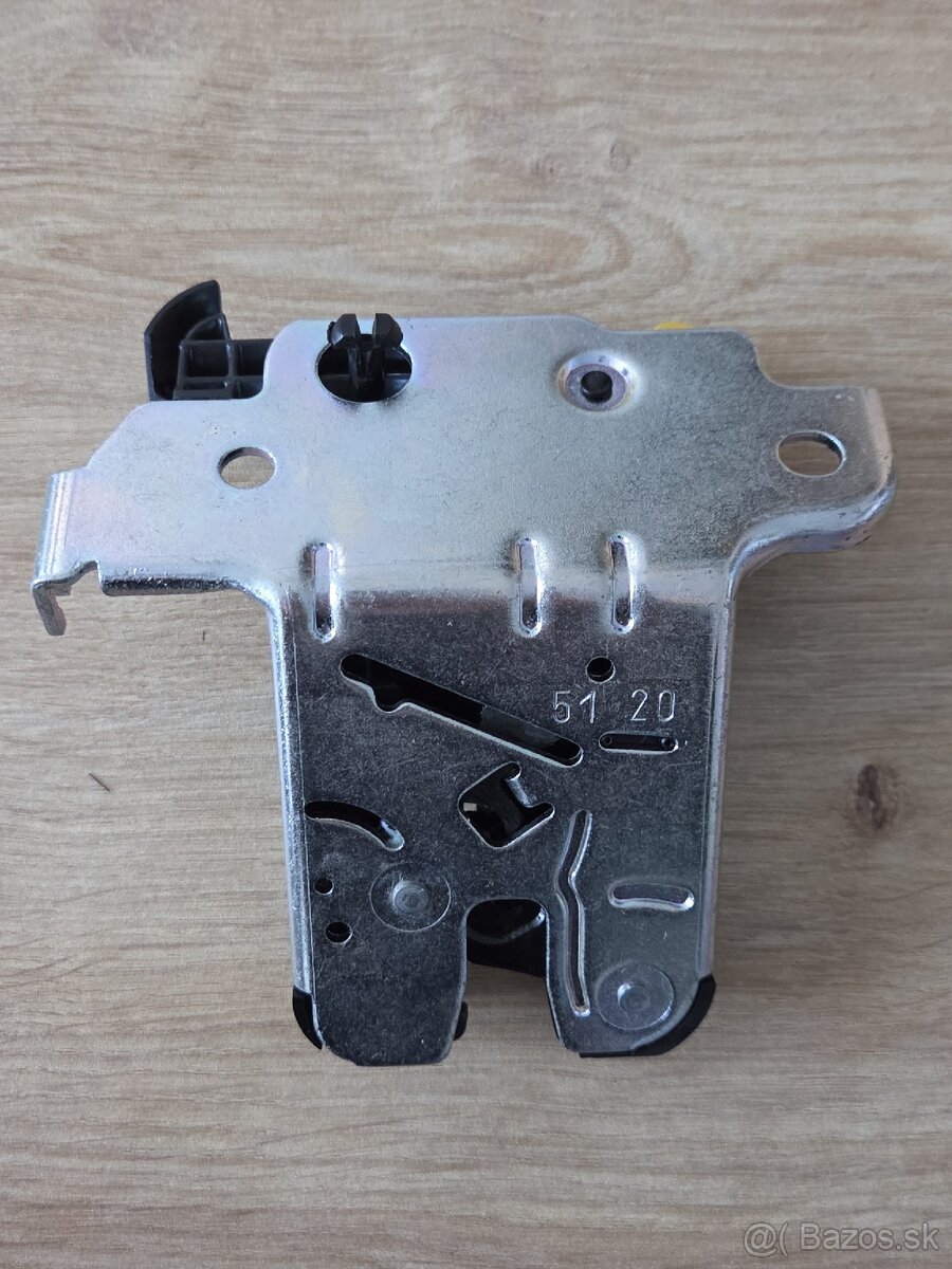 VW T ROC - zámok 5 dverí - 4