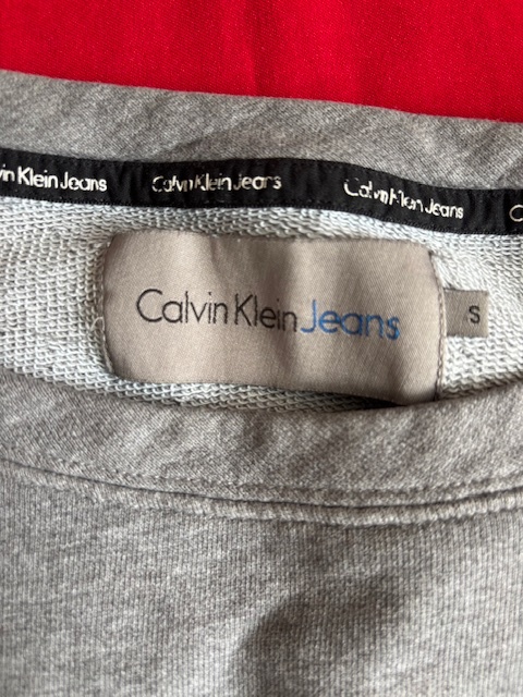 Calvin Klein - sivá mikina - 4