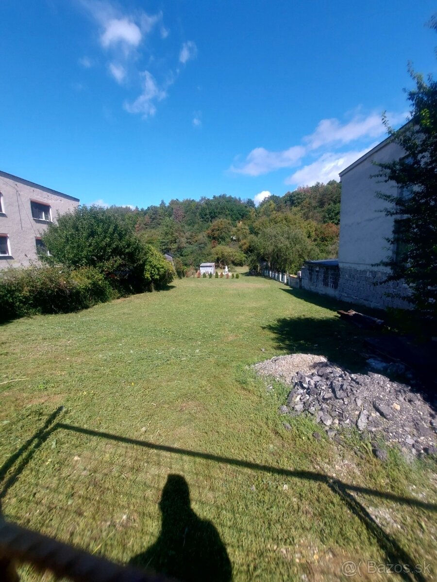 Predám stavebný pozemok v Hradišti okres Partizánske. - 4