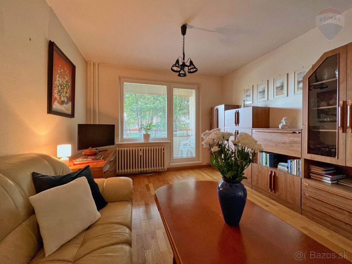 PREDAJ 4-izb. byt ul. Lúčna PRIEVIDZA - výhodná investícia - 4