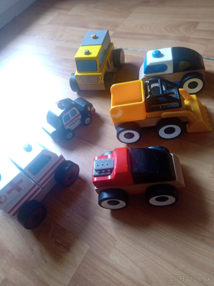 Autíčka drevené - 4