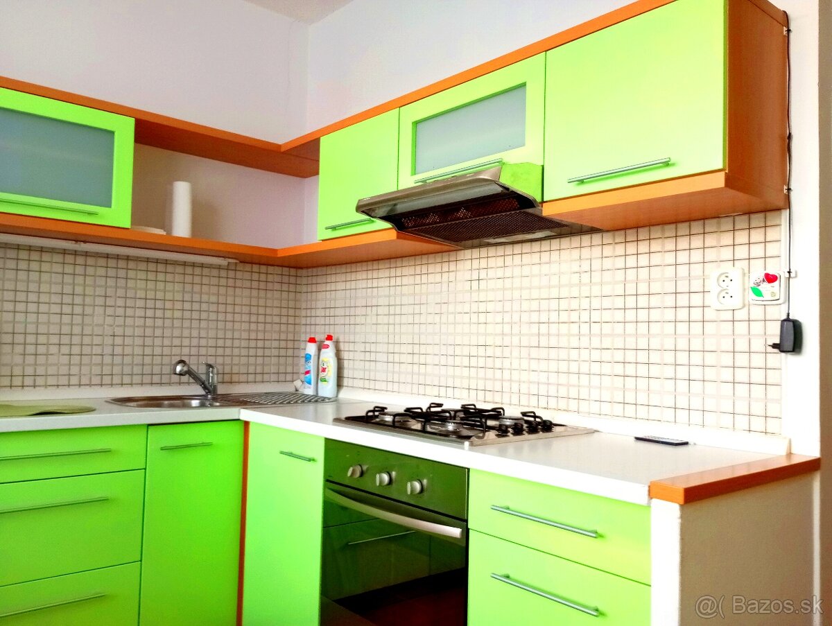 Prenajmem 1-izbový byt. - 4