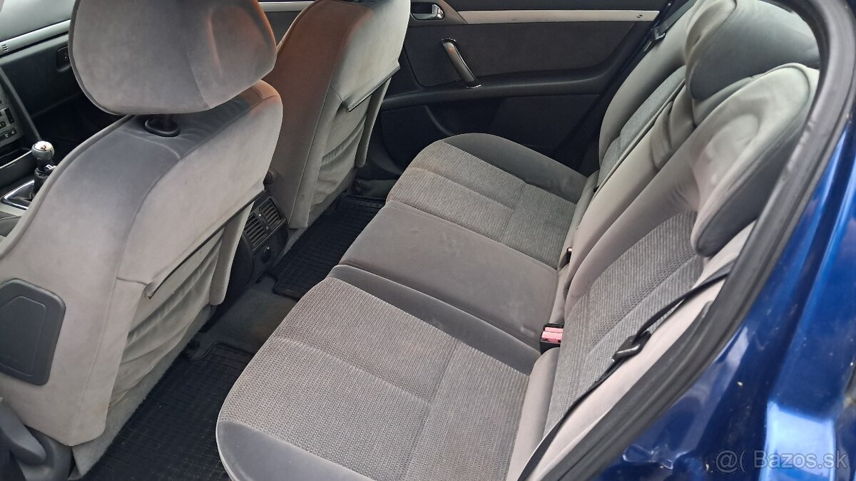 Peugeot 407- 1.6 HDi 80kW, r.2005 - 4