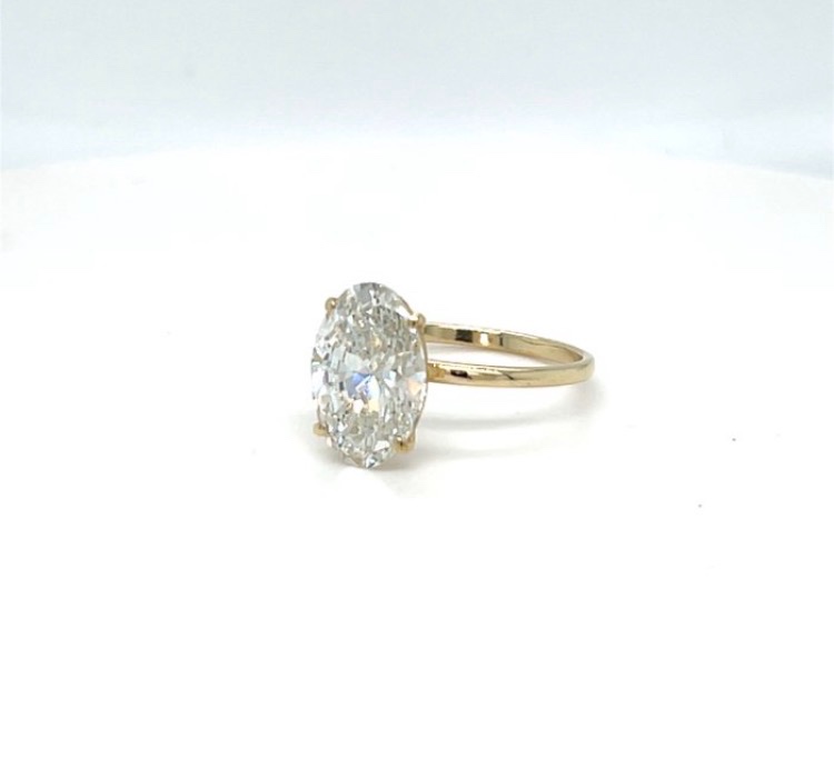 Zlatý prsteň s diamantom - 4