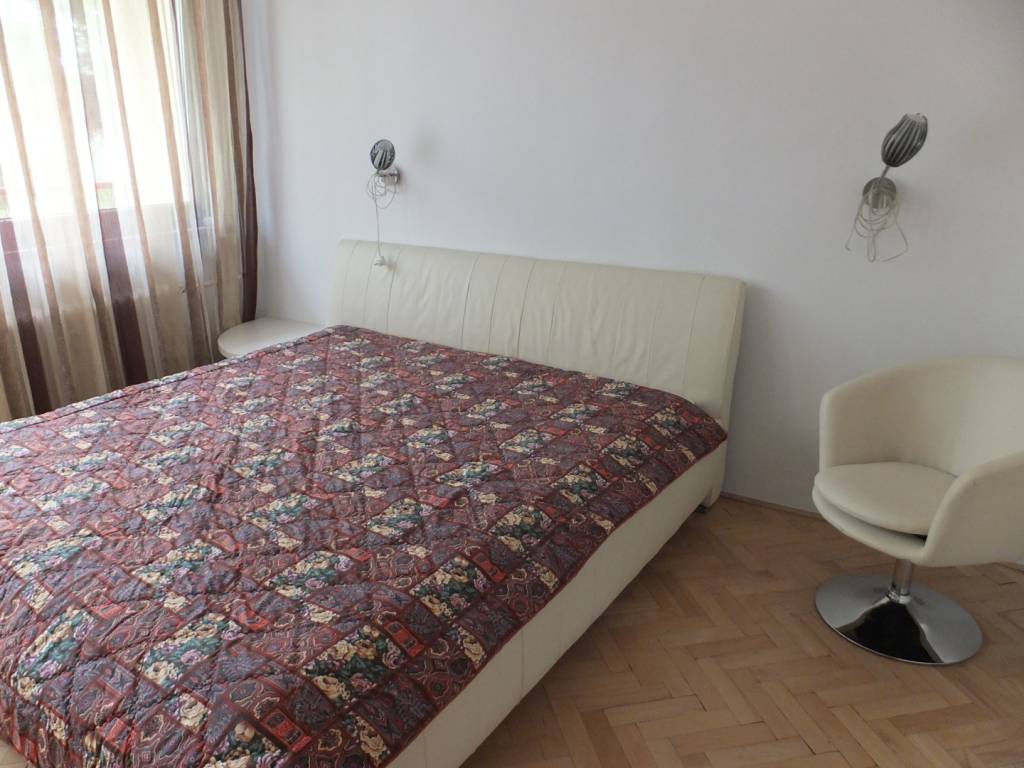 Prenajmeme zariadený 2-izbový byt, Vikárska ulica, Nitra - 4