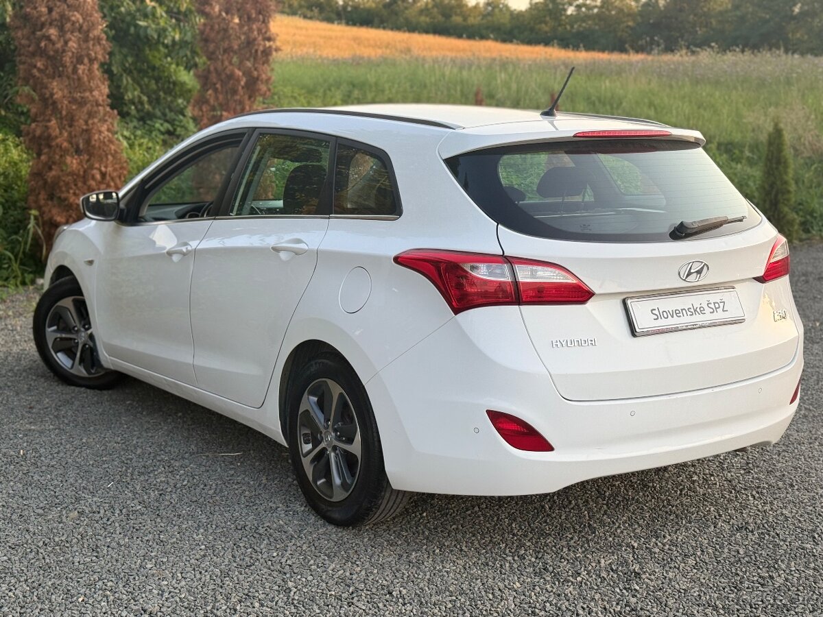 REZERVOVANE/Hyundai i30 2016 facelift - 4