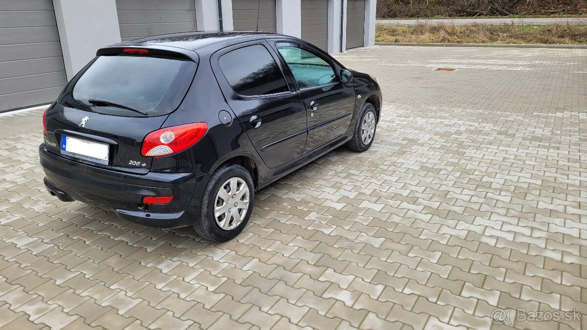 Peugeot 206+ - 4