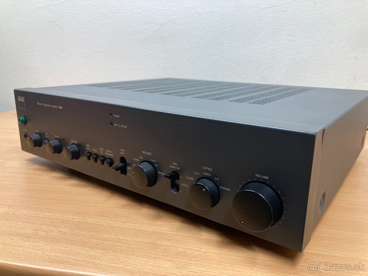 NAD 306 - 4