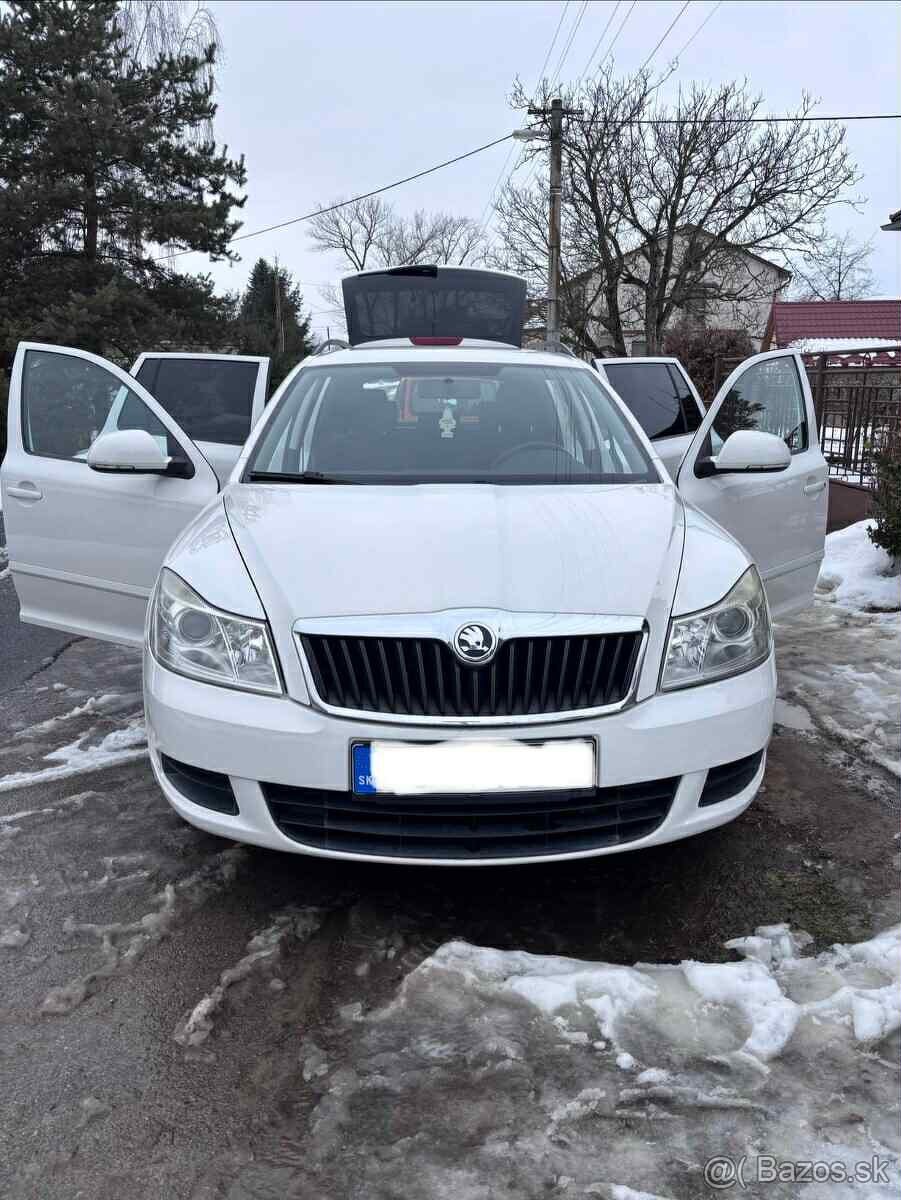 Škoda Octavia 1,2tsi,,DSG, r.v.2010 - 4