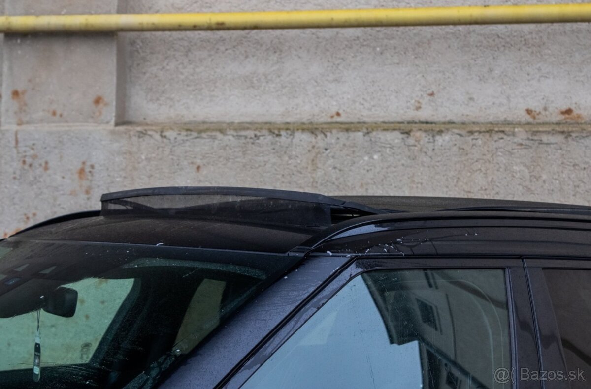 Land Rover Range Rover Velar 2.0D .TD4 R-Dynamic HSE - 4