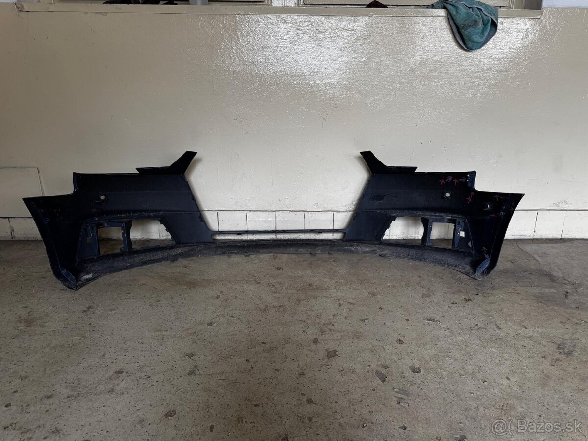 Audi A4 B9 2015- predný nárazník 6x senzor - 4