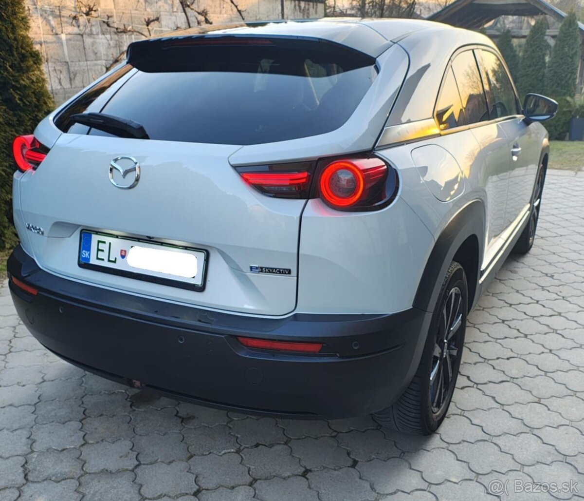 Mazda MX-30 elektro, r.v. 11/2020, 53tis km - 4