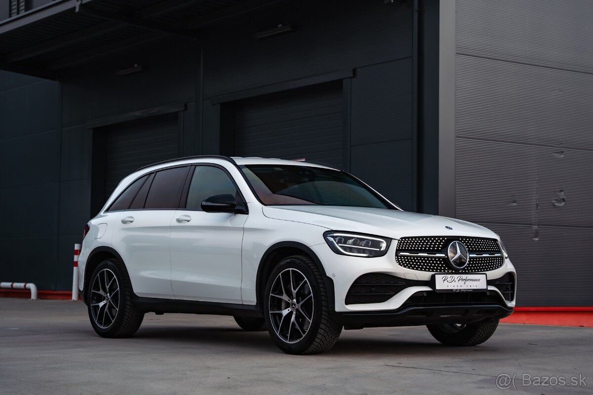 Mercedes-Benz GLC 220d 4Matic AMG Line / Airmatic / Masáž - 4