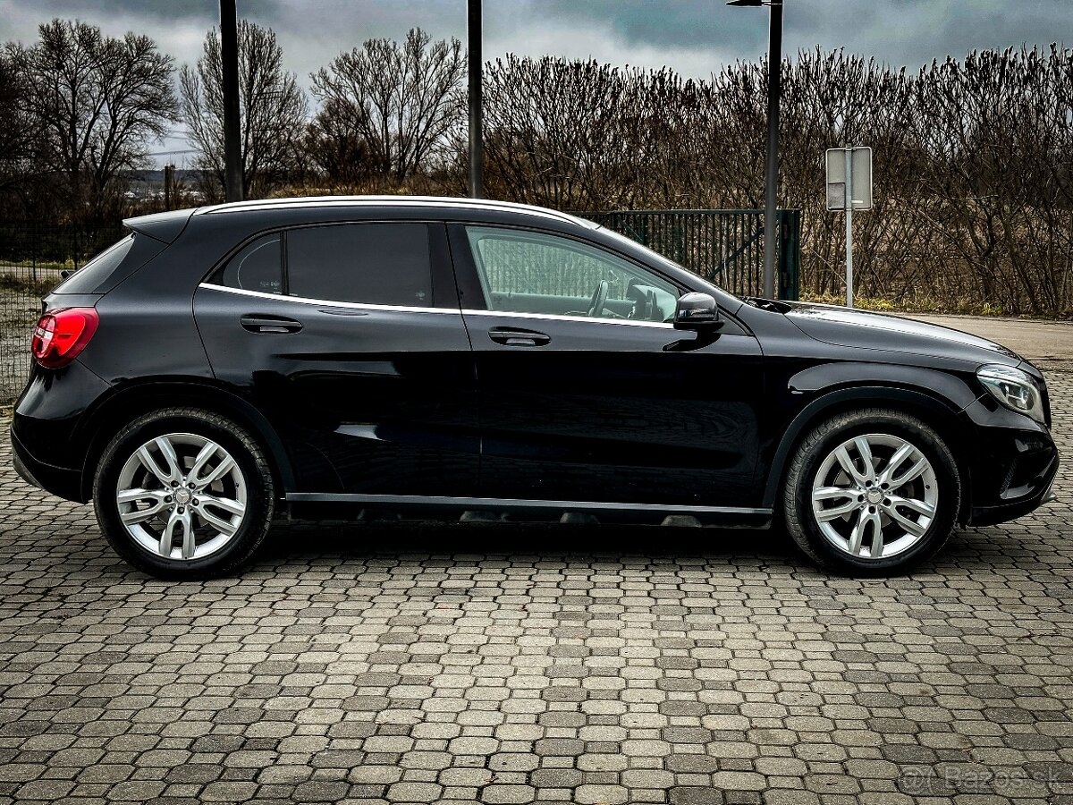 Mercedes-Benz GLA 180d 7AT (servis Mercedes,el.kufor,kamera) - 4