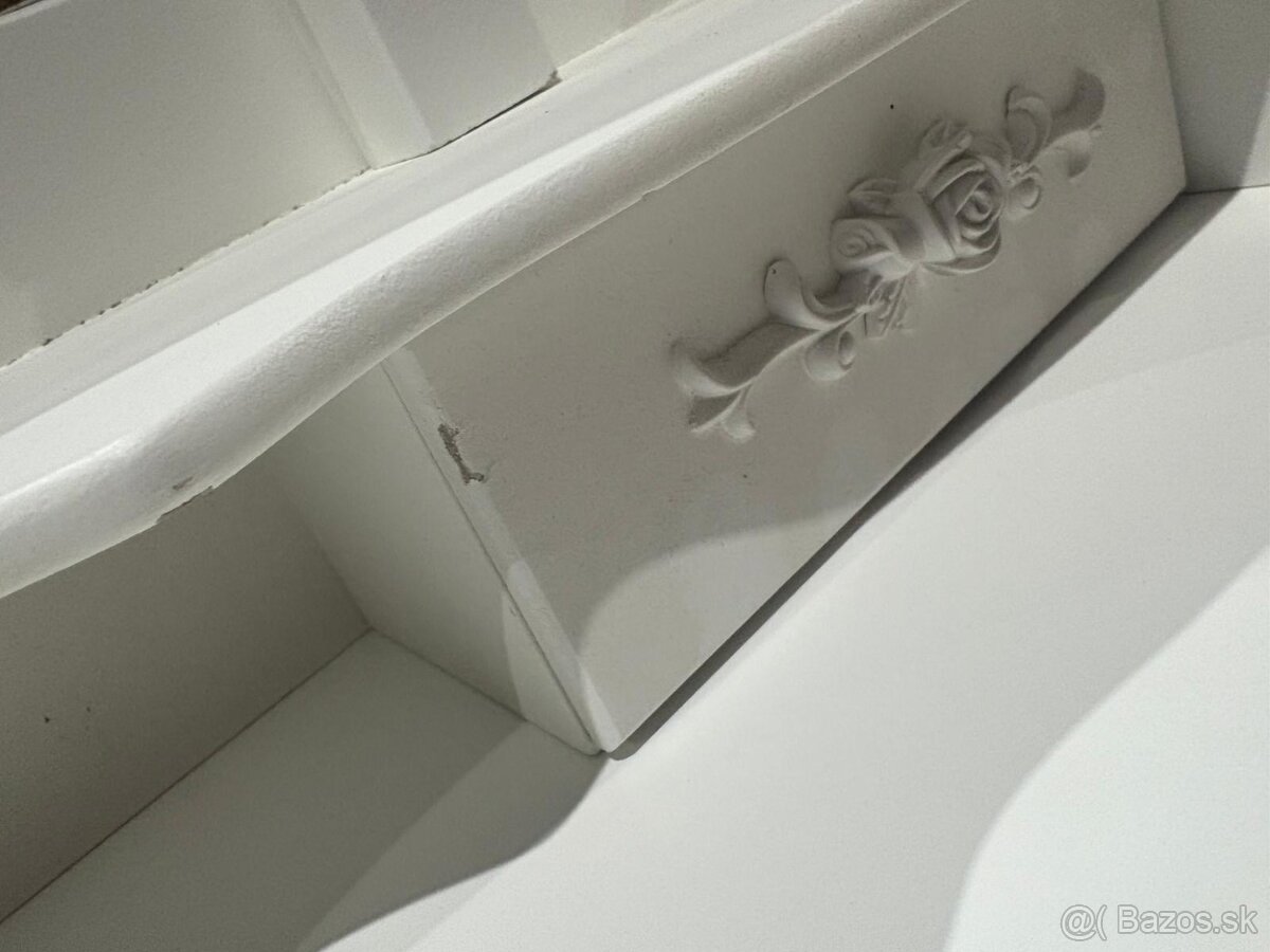 Toaletný stolík - 4