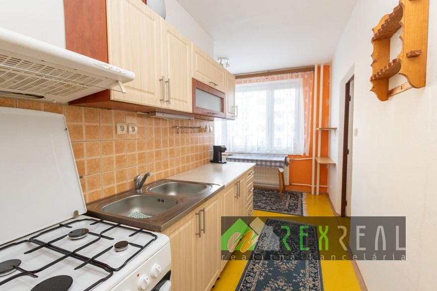 Predaj 4 izbového bytu s balkónom, Veľký Krtíš. - 4