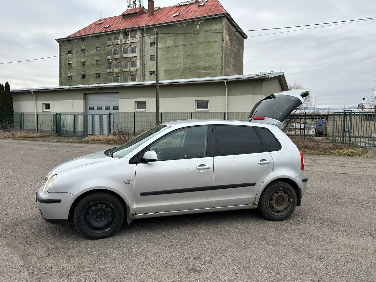 Volkswagen Polo - 4