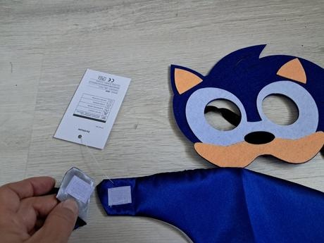 nová maska na oči+ plášť Sonic - 4