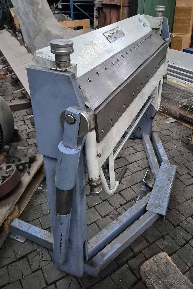 Elektrické nožnice a Ohýbačka plechu - 4