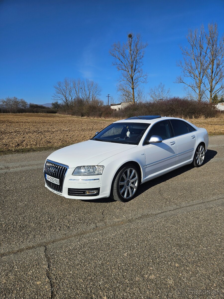 Audi s8 - 4