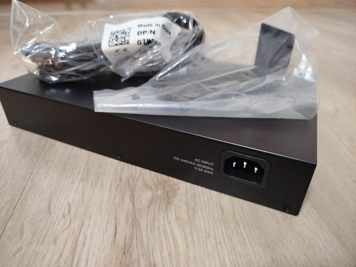 ZyXEL Switch 24 port GS1100-24E Gigabit - 4