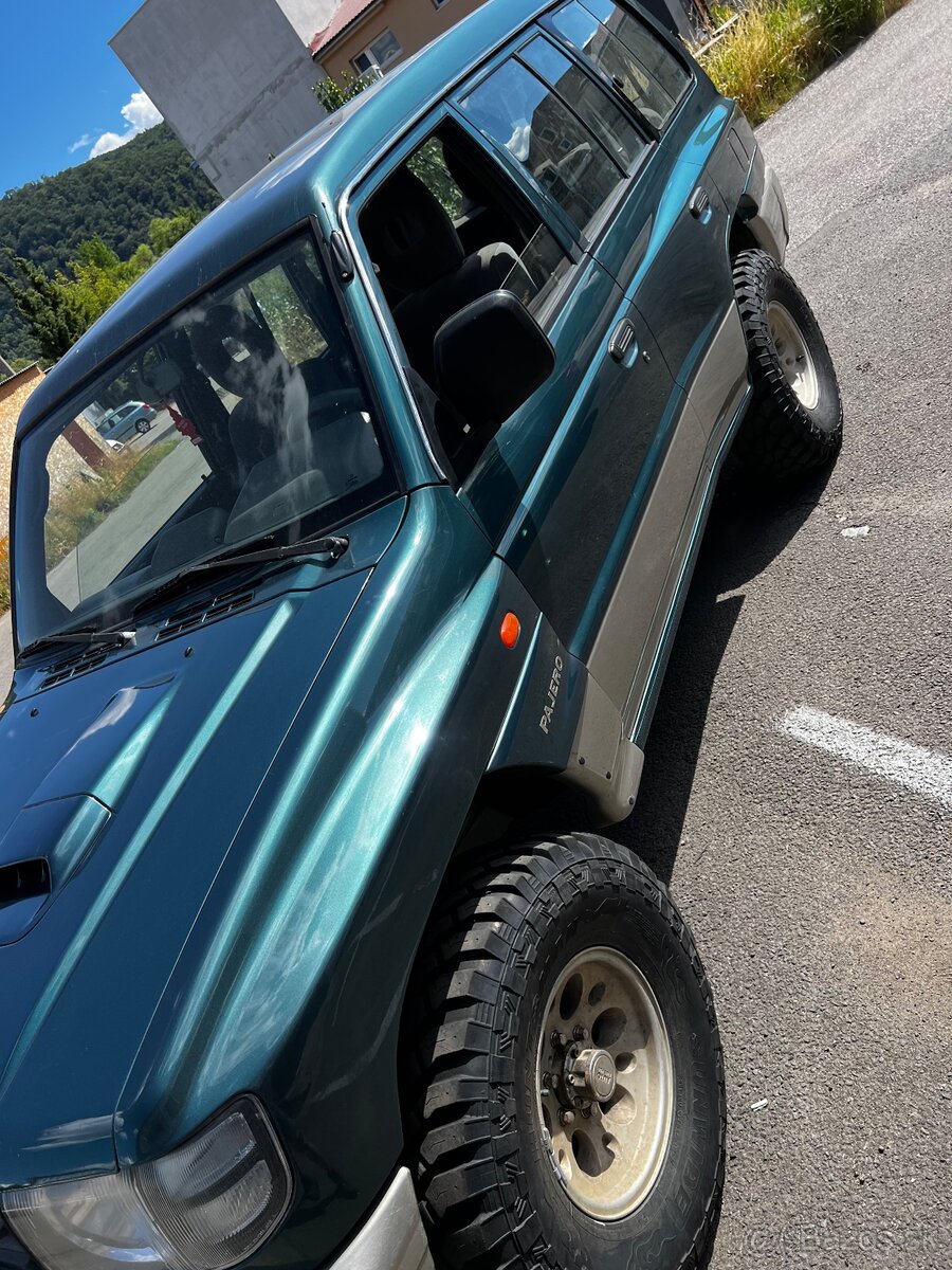 Mitsubishi 2.5 wagon - 4