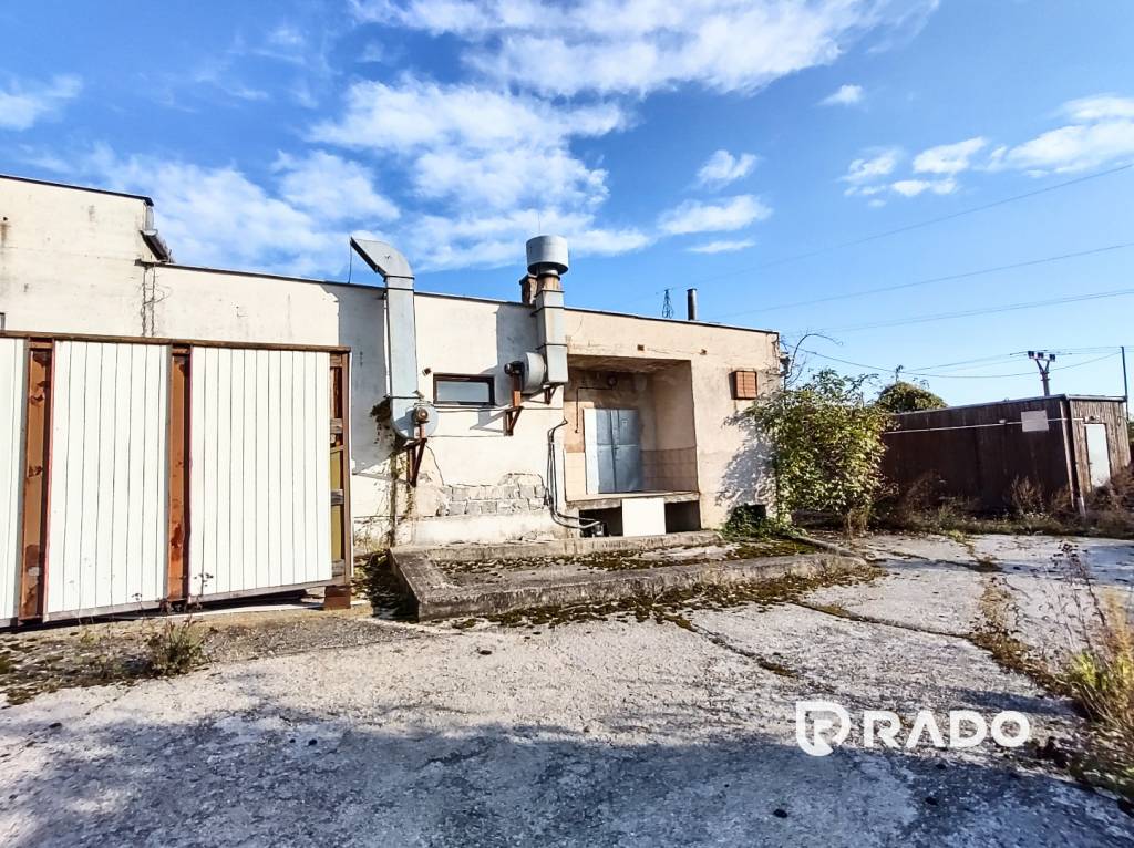 RADO | Na predaj bitúnok v blízkosti mesta Senica - Znížená - 4