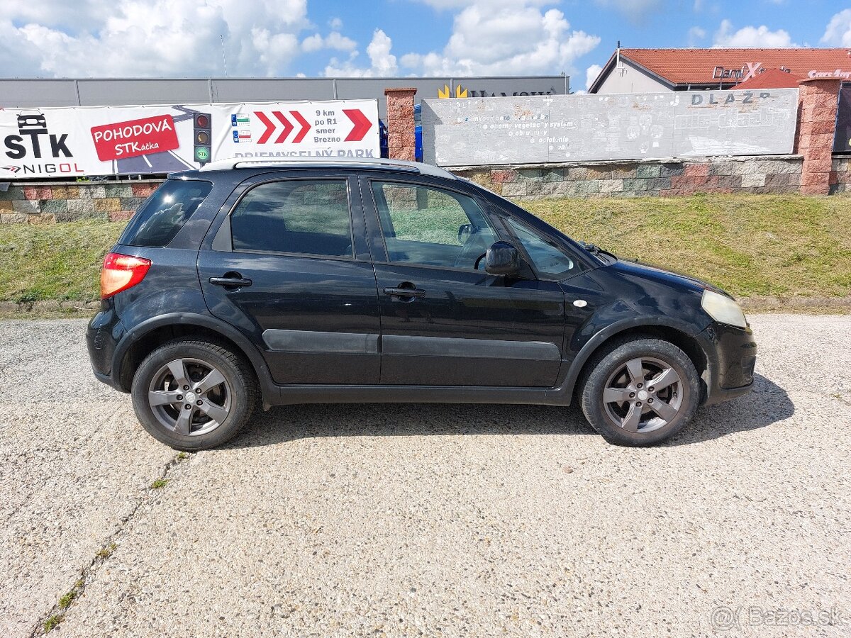 Suzuki SX4 1.6 GLX Outdoor Line 4WD - 4