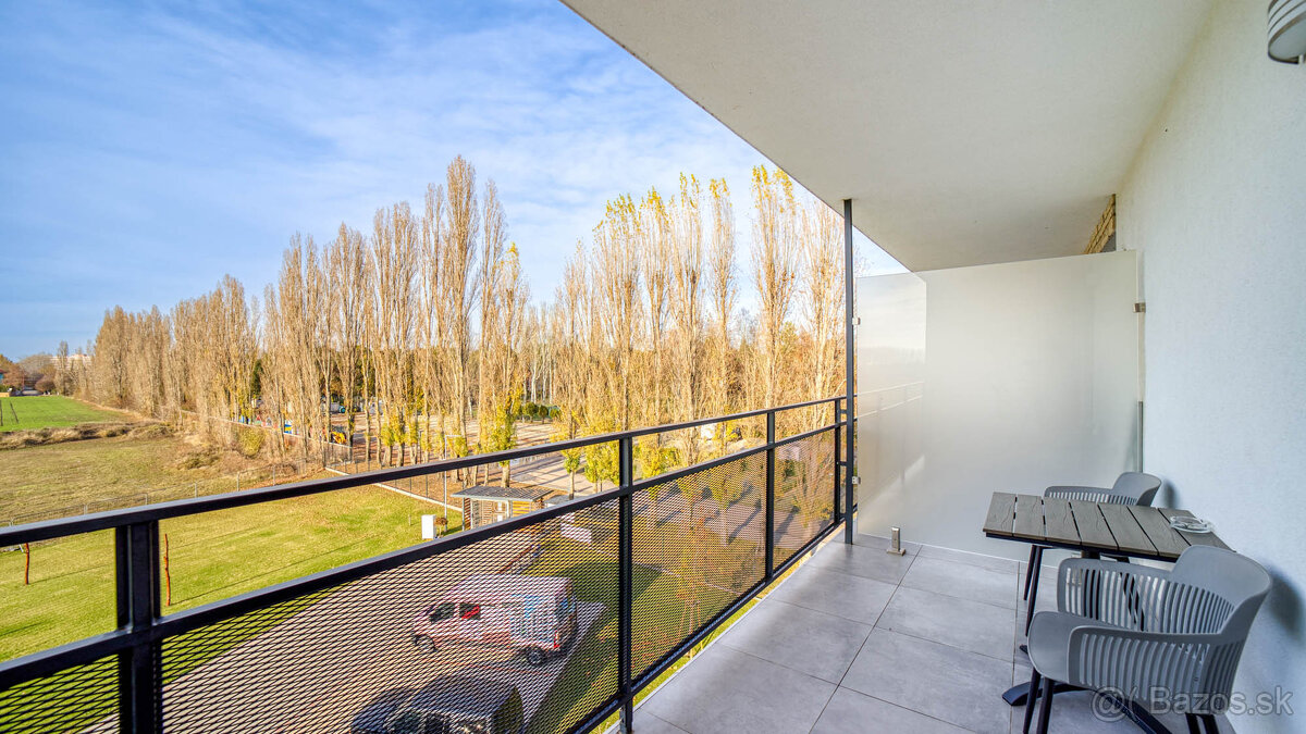 Štýlový kompletne zariadený 2 izbový apartmán s terasou s mo - 4