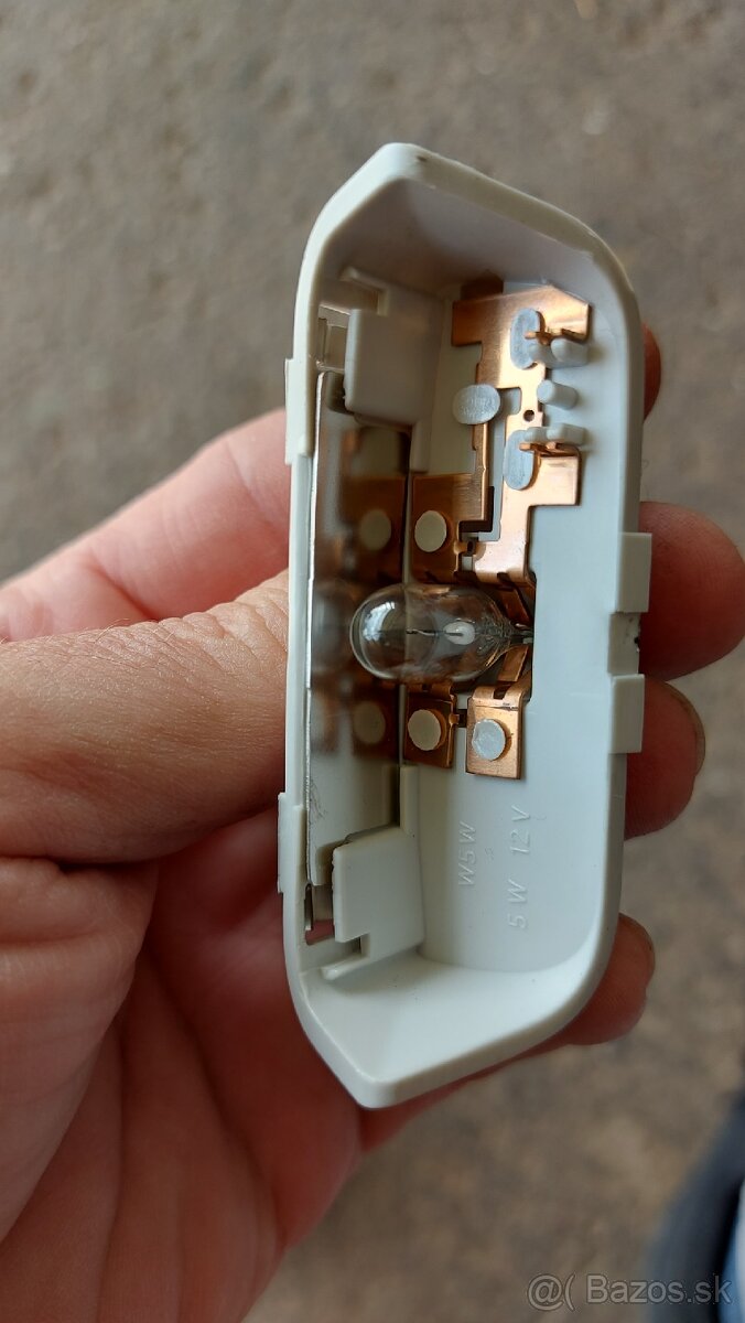 Lampicky dveri skoda superb 3 combi. - 4