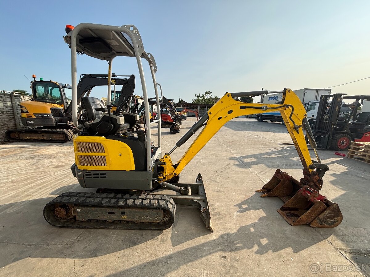 Minirýpadlo Wacker Neuson EZ17 - 4