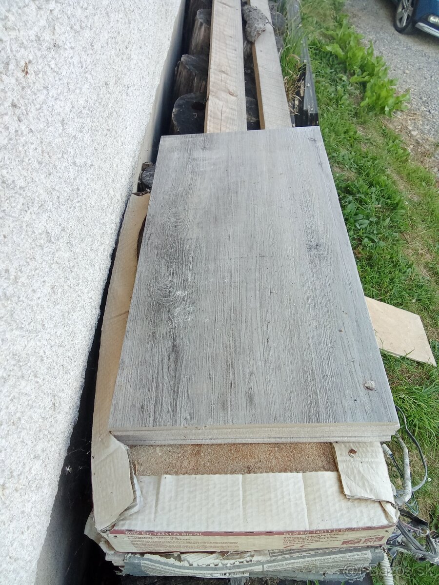 Predám dlažbu a čiapky na plot - 4