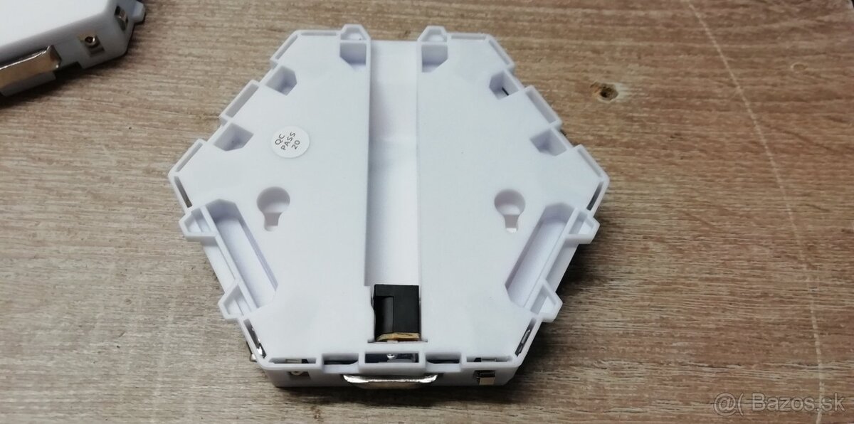 Modulárne LED dotykové svetlá - 4