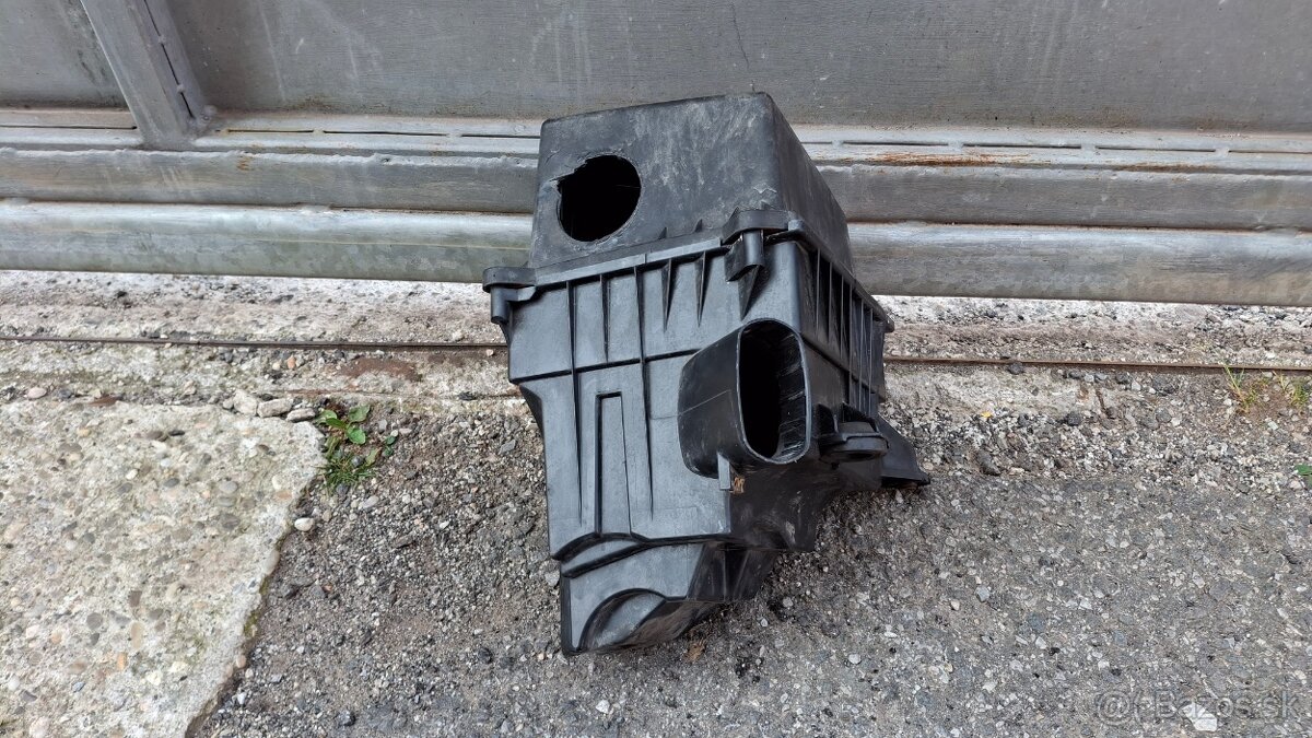 vzduchovy kryt Fabia II. - 4