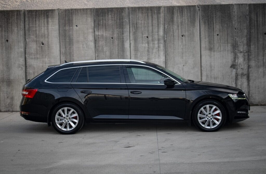 Škoda Superb Combi 2.0 TDI SCR Style DSG - 4