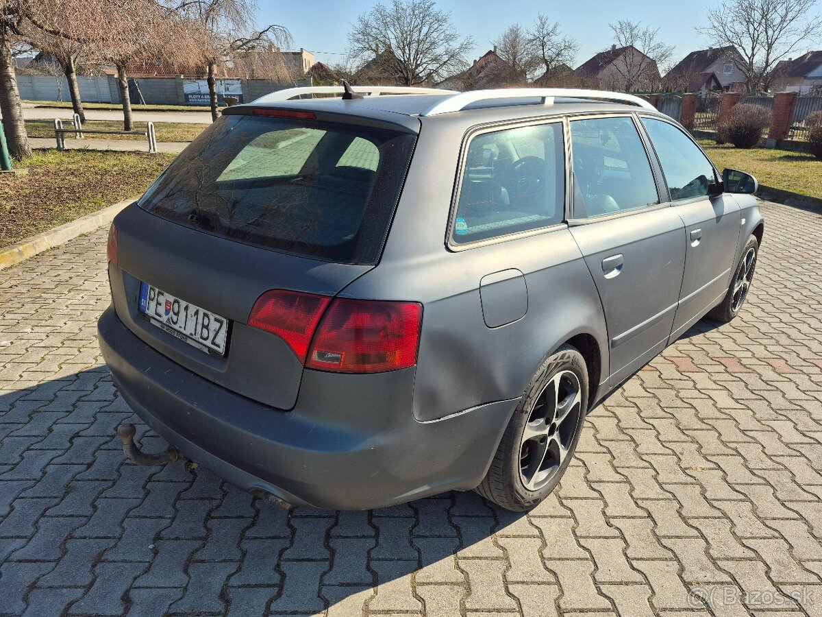 AUDI A4 B7 COMBI 2,5 TDI - 4