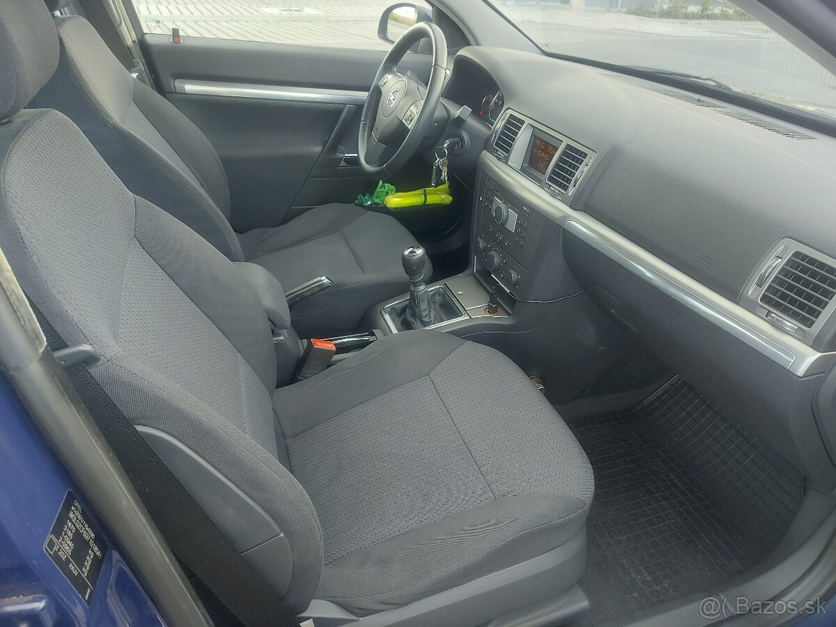 Predám Opel Vectra 1,8L 103 KW - 4