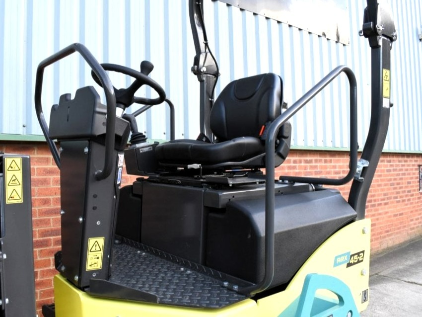 vibračný valec tandemový AMMANN ARX45-2 RV2024 váha 4,4 ton - 4