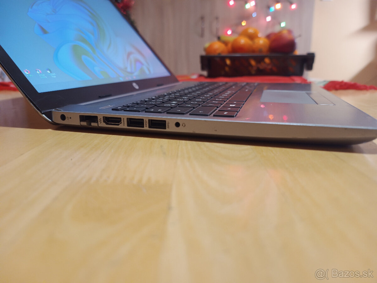 HP 255 G7 - 15.6" / Ryzen 3 / 16GB DDR4 / SSD - 4