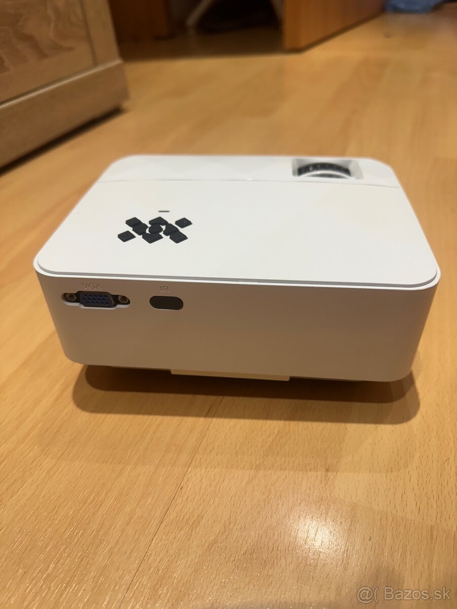 LED projektor TopVision T21 - 4