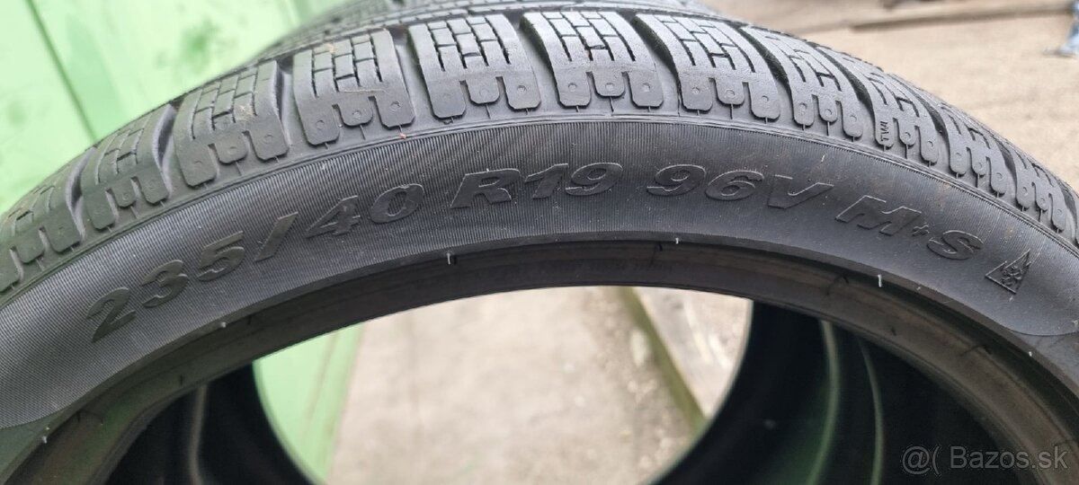 Zimné pneumatiky Pirelli 235/40R19 - 4