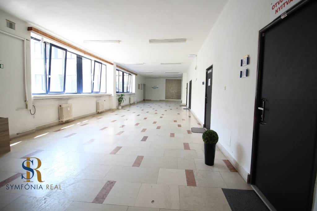 Prenájom centrum Galanty - 4