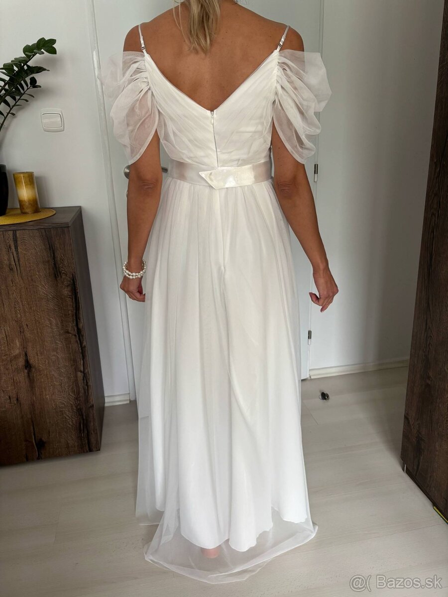 Luxusné tylové svadobné šaty - 4