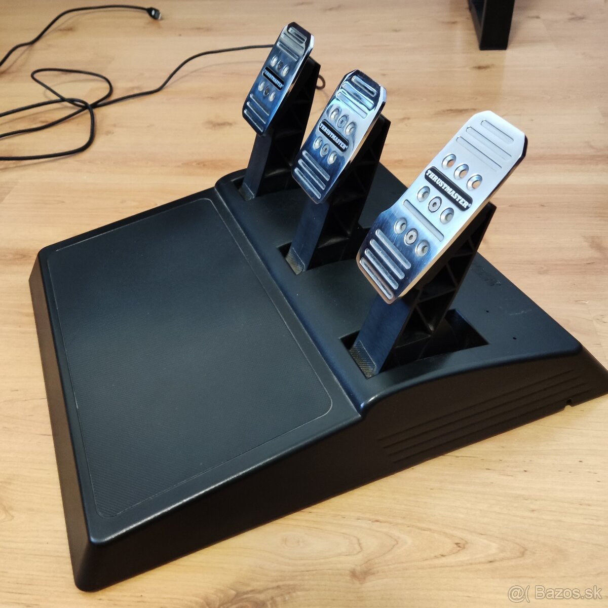 volant Thrustmaster T300 - 4